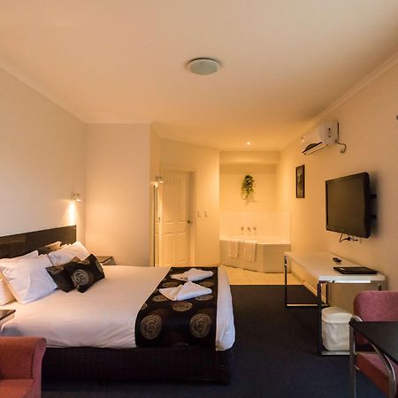 Best Western Mill Park Motor Inn Morang Екстер'єр фото