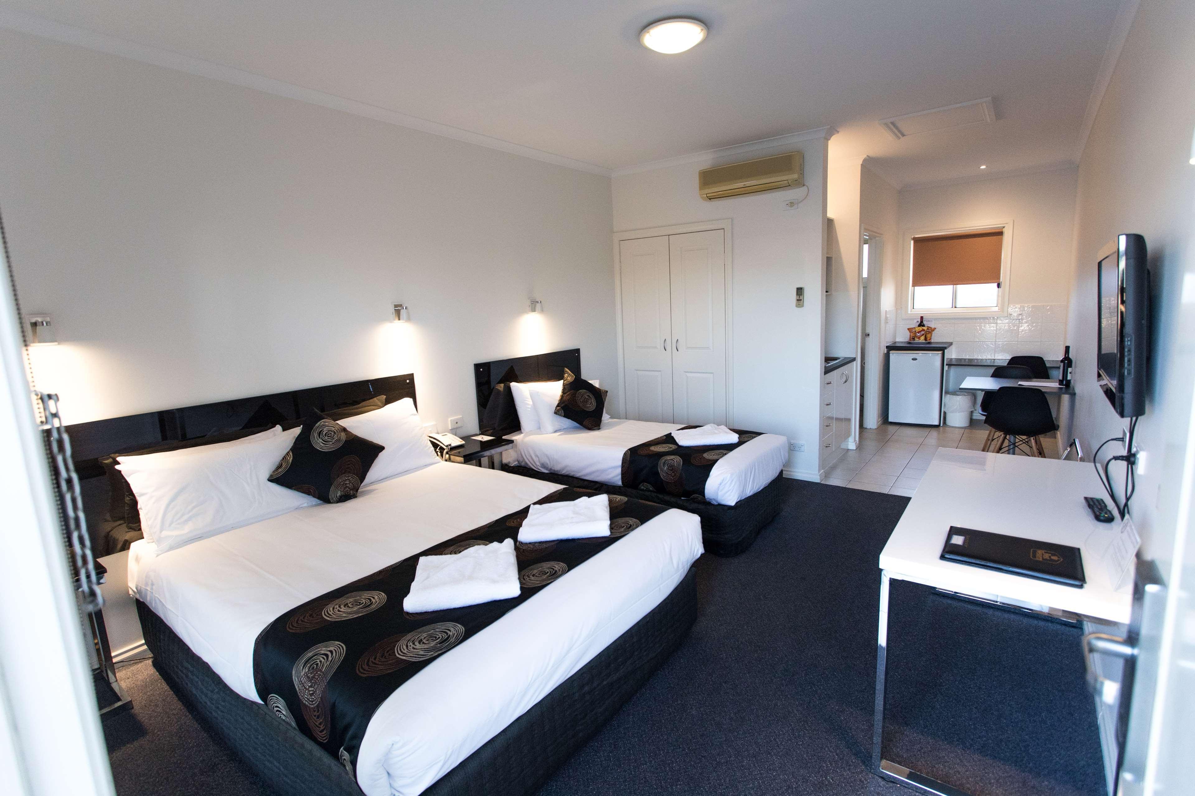 Best Western Mill Park Motor Inn Morang Екстер'єр фото