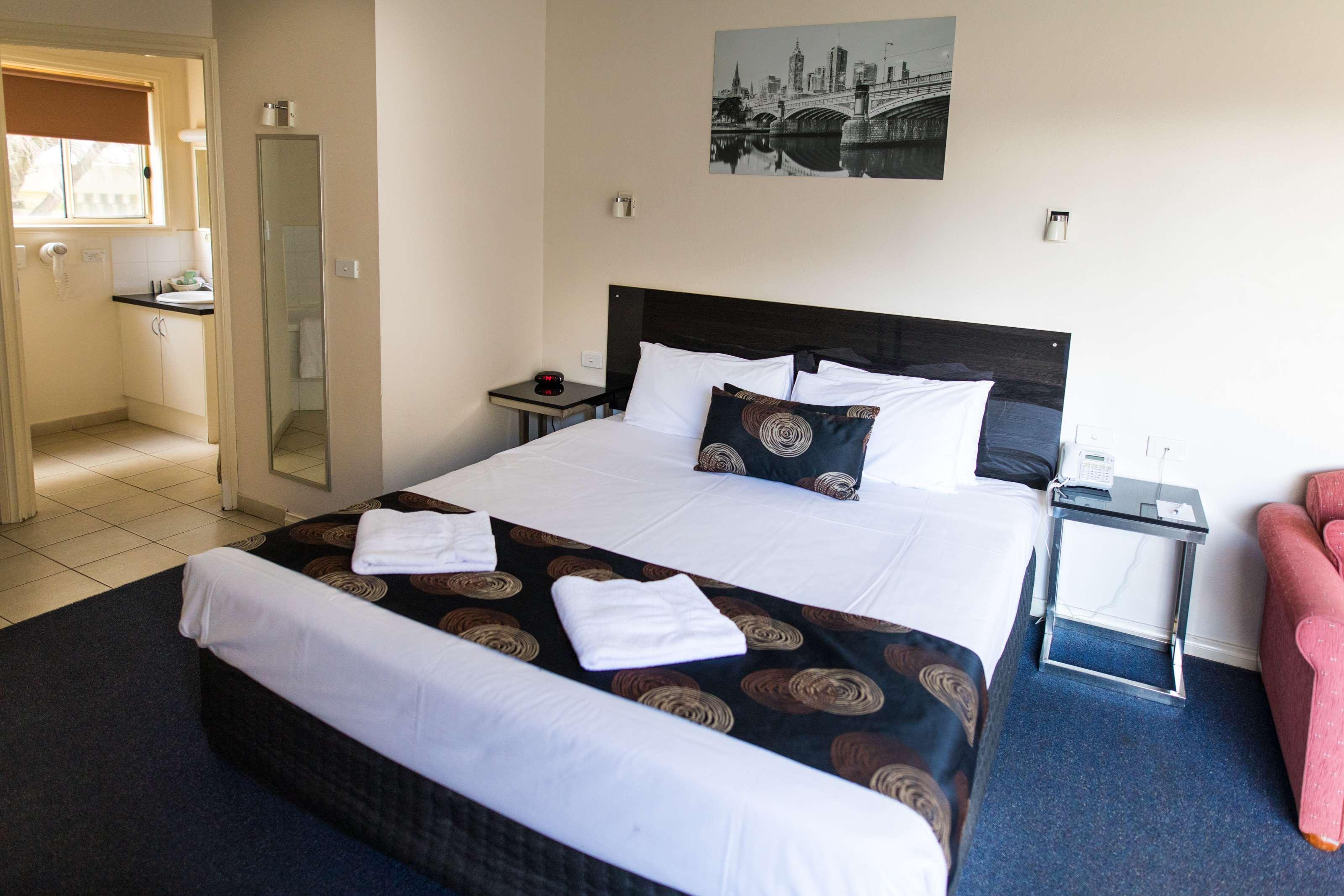 Best Western Mill Park Motor Inn Morang Екстер'єр фото