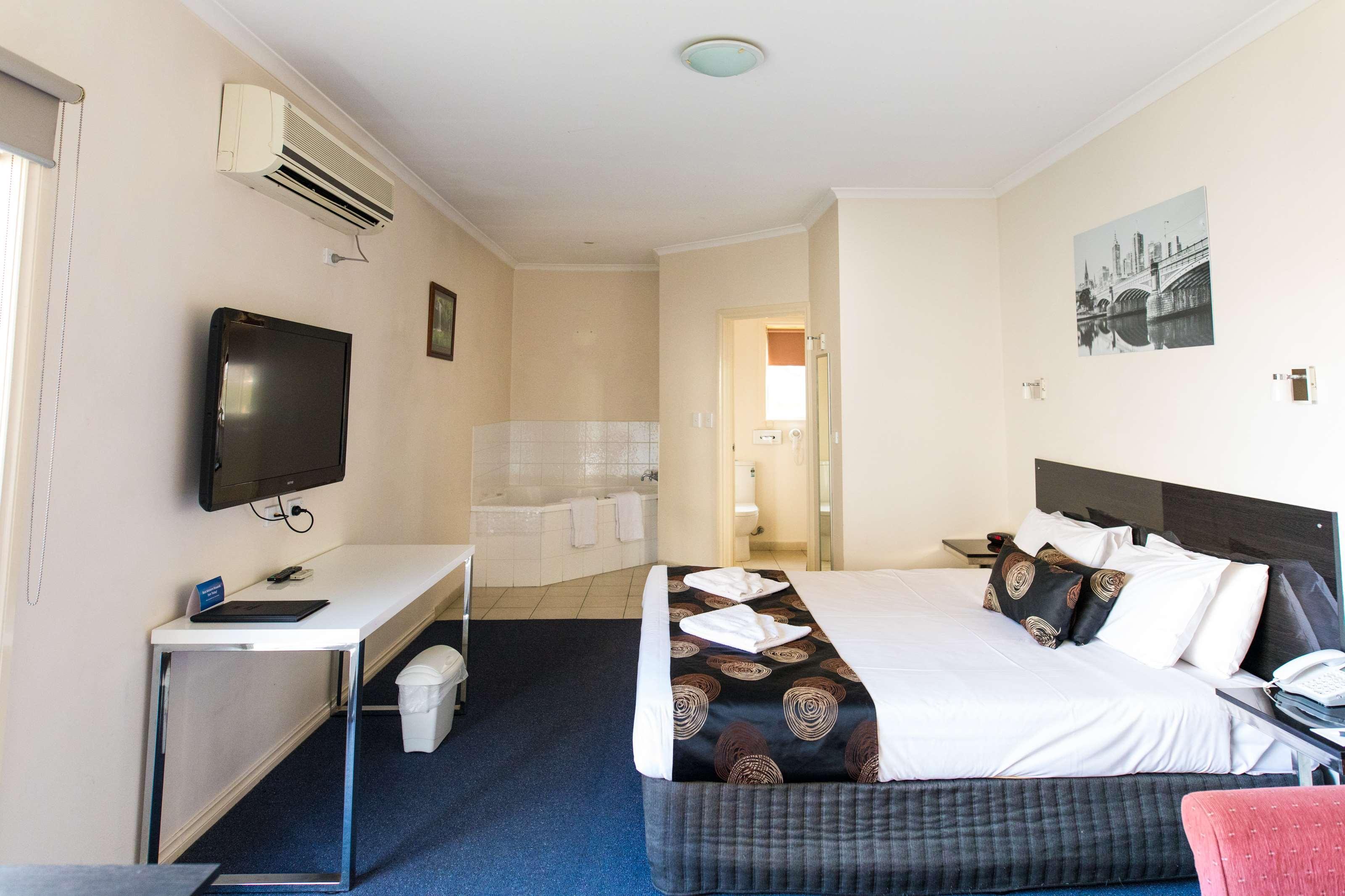 Best Western Mill Park Motor Inn Morang Екстер'єр фото