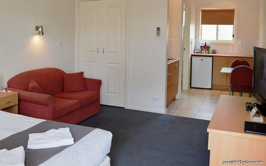 Best Western Mill Park Motor Inn Morang Екстер'єр фото