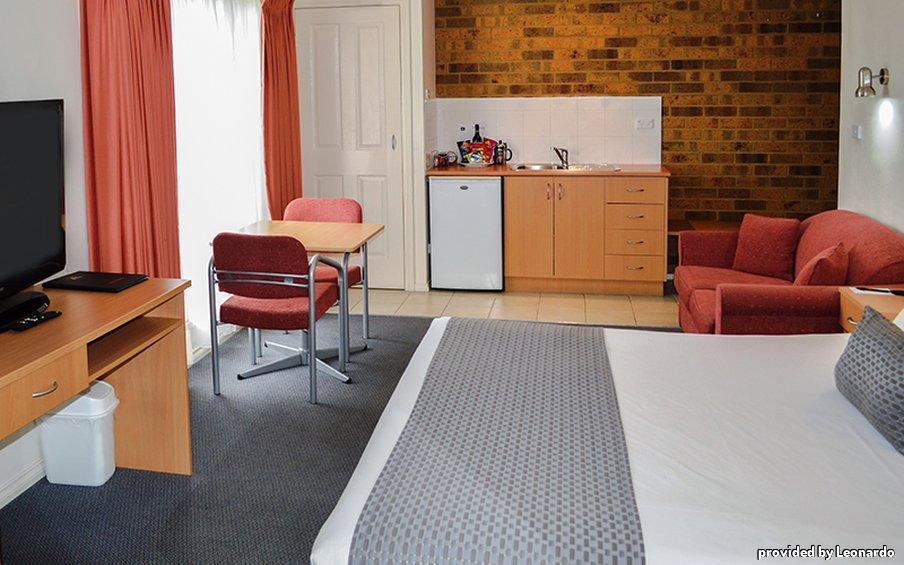 Best Western Mill Park Motor Inn Morang Екстер'єр фото